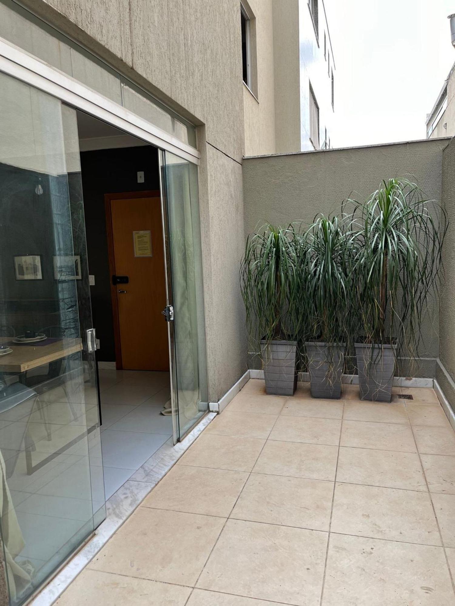 Lk Grajau 2 Apartment เบโลโอรีซอนชี ภายนอก รูปภาพ