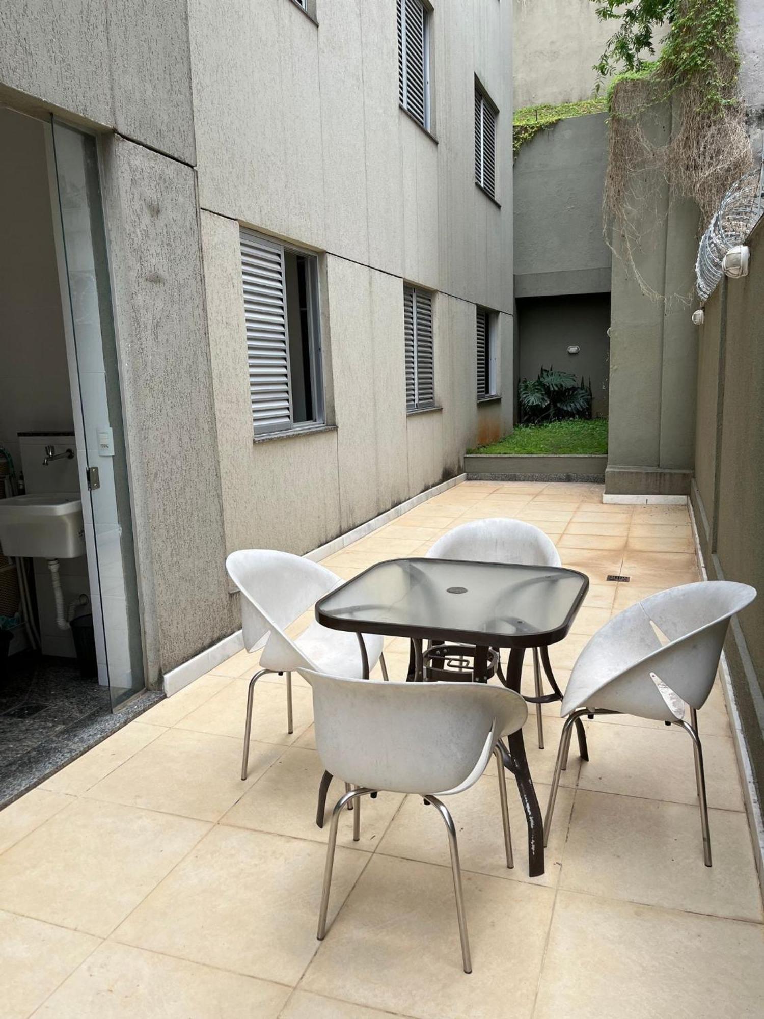Lk Grajau 2 Apartment เบโลโอรีซอนชี ภายนอก รูปภาพ